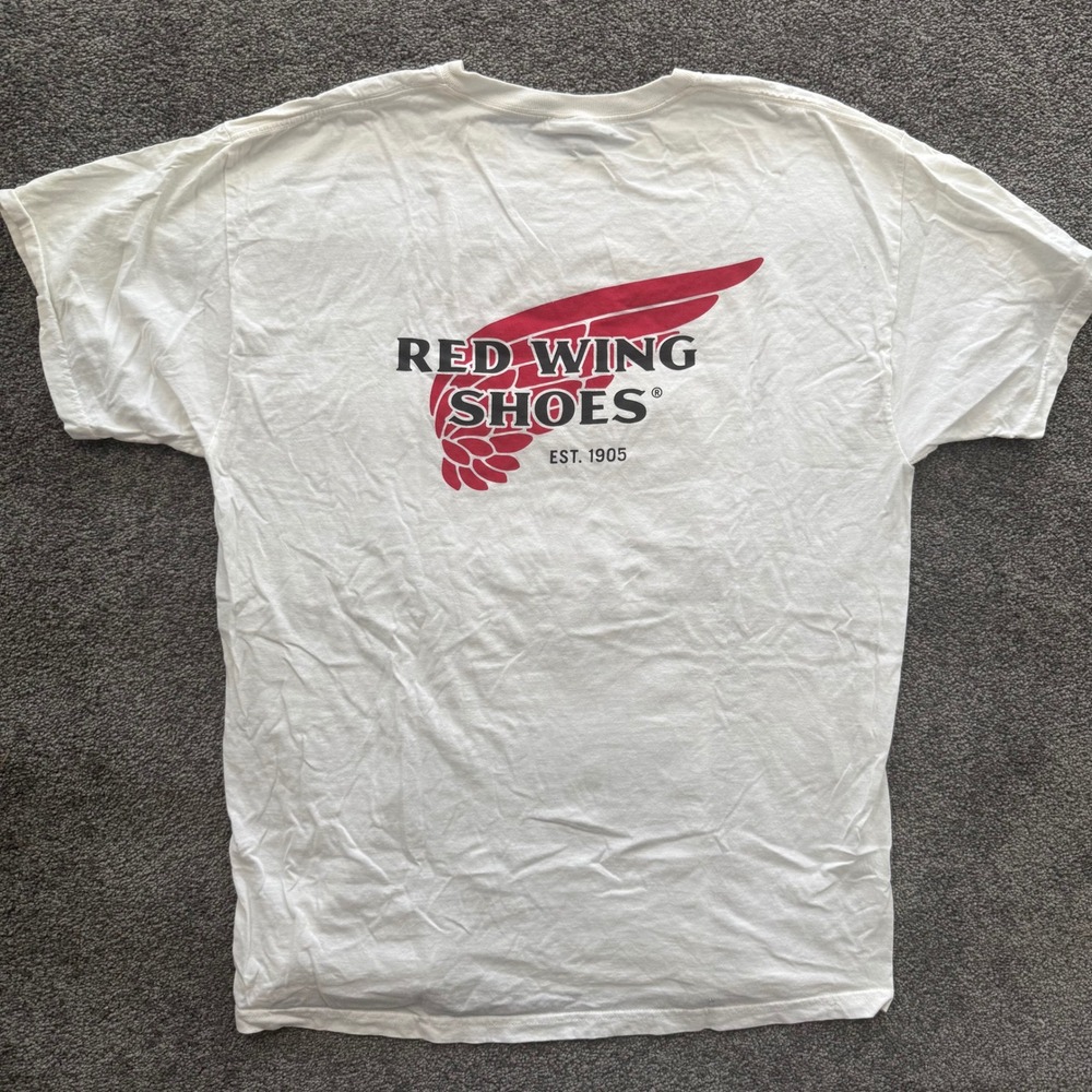 Red Wing Shoes Graphic T-Shirt Mens XL White Fruit of the Loom Heavy HD Cotton